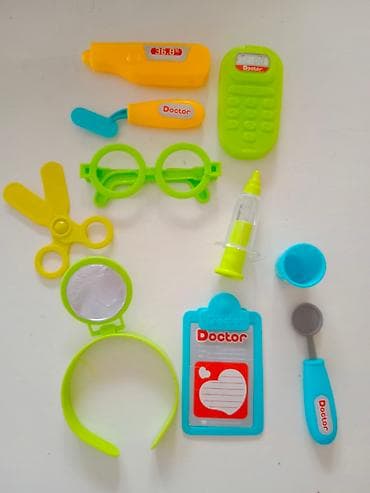 Doktorski setovi za decu Sve smo izmešali izigrali se. za decu od 2 na lalafo.rs — 4 Doktorski setovi za decu Sve smo izmešali izigrali se. za decu od 2 — 4
