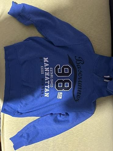 cista koza broj: Plava dukserica sa kapuljačom – “Baserunner 98” - Boja: kraljevsko na lalafo.rs — 4 cista koza broj: Plava dukserica sa kapuljačom – “Baserunner 98” - Boja: kraljevsko — 4