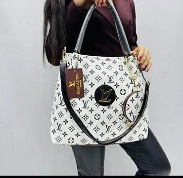 Ženske torbe i ranac – modni setovi sa logotipom. Prva kopija at lalafo.rs — 2 Ženske torbe i ranac – modni setovi sa logotipom. Prva kopija — 2