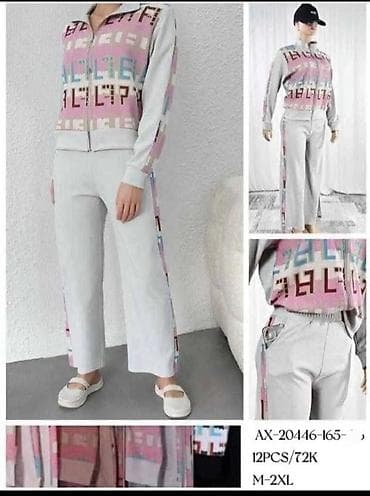 Veličina M, L, XL, 2XL KO UZME SVE CENA PO KOMADU 2300 din - Model na lalafo.rs Veličina M, L, XL, 2XL KO UZME SVE CENA PO KOMADU 2300 din - Model