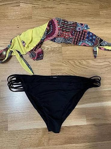 Personal Items: Kupaći kostim u S veličini. Nošen, u dobrom stanju at lalafo.rs — 2 Personal Items: Kupaći kostim u S veličini. Nošen, u dobrom stanju — 2