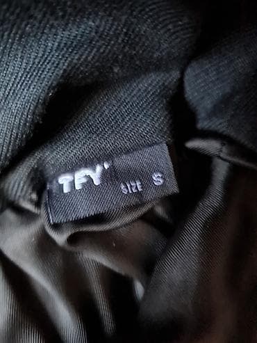 NOVA Tiffany suknja u S velicini na lalafo.rs — 3 NOVA Tiffany suknja u S velicini — 3