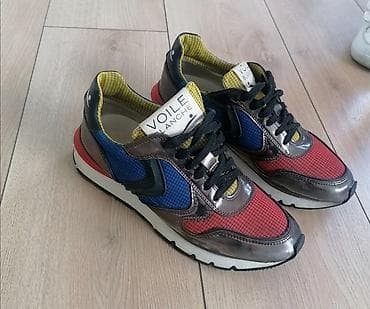 VOILE BLANCH
SAVRŠENE
PLAĆENE 120 e
Nošene malo
Besprekorne
Br 37 na lalafo.rs — 1 VOILE BLANCH
SAVRŠENE
PLAĆENE 120 e
Nošene malo
Besprekorne
Br 37 — 1