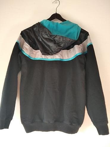 Nike trenerka- suskavac u super stanju. Br. 146/152 na lalafo.rs — 3 Nike trenerka- suskavac u super stanju. Br. 146/152 — 3