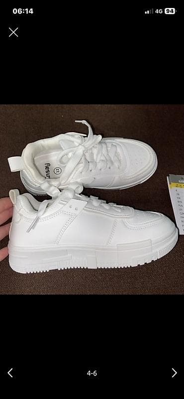 Patike iz Sinsay-a Razlog prodaje zato je sto ne odgovara velicina na lalafo.rs — 4 Patike iz Sinsay-a Razlog prodaje zato je sto ne odgovara velicina — 4