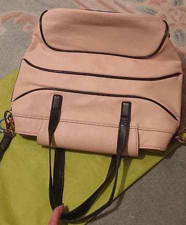 VERSACE jeans original nova torba, baš velika, model kao ranac. Moze na lalafo.rs — 5 VERSACE jeans original nova torba, baš velika, model kao ranac. Moze — 5