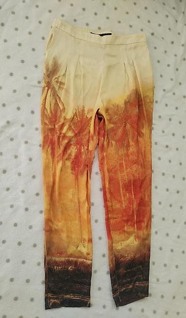 pantalone butiku ali: ZARA prelepe satenske pantalone. Veličina S na lalafo.rs — 2 pantalone butiku ali: ZARA prelepe satenske pantalone. Veličina S — 2