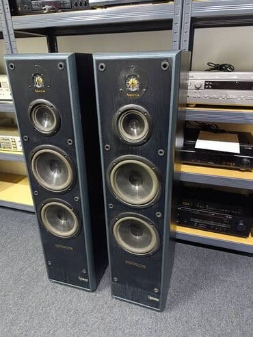 INFINITY reference 60 podnostojeci trosistemci sa mrezicama na lalafo.rs INFINITY reference 60 podnostojeci trosistemci sa mrezicama