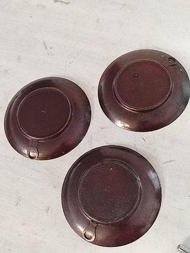 Sport & Hobby: Tri bakarna tanjirica olimpijada Sarajevo84 Veoma dobro stanje at lalafo.rs — 5 Sport & Hobby: Tri bakarna tanjirica olimpijada Sarajevo84 Veoma dobro stanje — 5