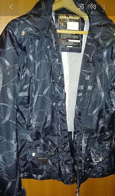 kozna jakna sa: Zimski komplet odeće – tri gornja komada 1) Crna zimska jakna do kuka na lalafo.rs — 8 kozna jakna sa: Zimski komplet odeće – tri gornja komada 1) Crna zimska jakna do kuka — 8