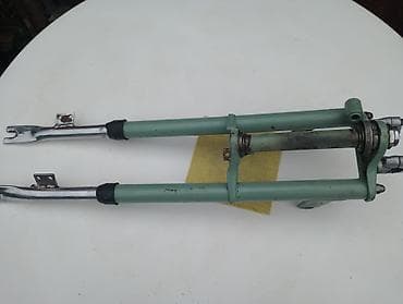 Transport: Viljuška za motocikl, svetlozelene boje, sa hromiranim cevima at lalafo.rs — 5 Transport: Viljuška za motocikl, svetlozelene boje, sa hromiranim cevima — 5