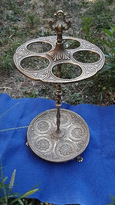 Stari masivan stilski drzac za kisobrane od mesinga sa prelepim na lalafo.rs — 1 Stari masivan stilski drzac za kisobrane od mesinga sa prelepim — 1