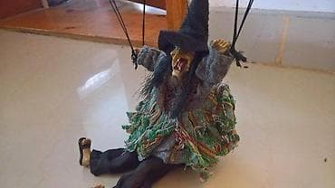 Lutka Vestica Lobanja kostur koji prica Rare 2006 Zizzle Disney na lalafo.rs — 9 Lutka Vestica Lobanja kostur koji prica Rare 2006 Zizzle Disney — 9