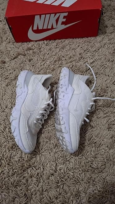 Nike ženske patike – model React Revision (EU 38 / CM 24) - Boja na lalafo.rs — 5 Nike ženske patike – model React Revision (EU 38 / CM 24) - Boja — 5