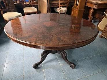 Sets of table and chairs: Sto u odlicnom stanju. Duzina 135 cm Sirina 100 cm Visina 77 cm at lalafo.rs — 8 Sets of table and chairs: Sto u odlicnom stanju. Duzina 135 cm Sirina 100 cm Visina 77 cm — 8