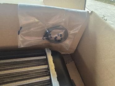 kom sa etiketom: Hladnjak Audi A3 8L VW Golf 4 - Proizvođač: Nissens - Oznaka/PN at lalafo.rs — 5 kom sa etiketom: Hladnjak Audi A3 8L VW Golf 4 - Proizvođač: Nissens - Oznaka/PN — 5