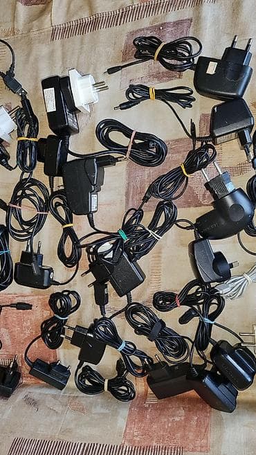 Punjac za stare models telefona, Nokia, Erikson, son I Erikson na lalafo.rs — 7 Punjac za stare models telefona, Nokia, Erikson, son I Erikson — 7