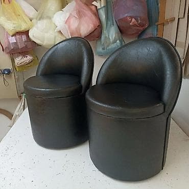 Tapacirane tabure-stolice sa naslonom i poklopcem vi birate boju - na lalafo.rs — 3 Tapacirane tabure-stolice sa naslonom i poklopcem vi birate boju - — 3