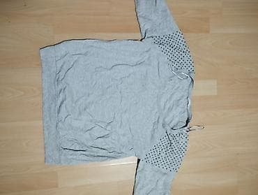 Siva ženska bluza/džemper sa 3/4 do punim rukavima. Ramena i gornji at lalafo.rs — 2 Siva ženska bluza/džemper sa 3/4 do punim rukavima. Ramena i gornji — 2