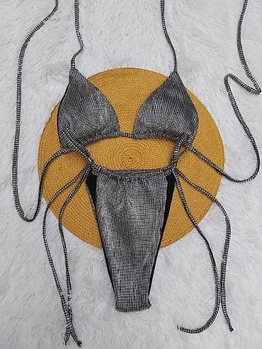 Srebrni dvodelni bikini – metalik sjaj - Model: trouglasti gornji deo na lalafo.rs — 5 Srebrni dvodelni bikini – metalik sjaj - Model: trouglasti gornji deo — 5