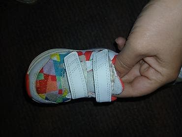 Na prodaju patike za decu original adidas i geox.adidas broj 20 na lalafo.rs Na prodaju patike za decu original adidas i geox.adidas broj 20