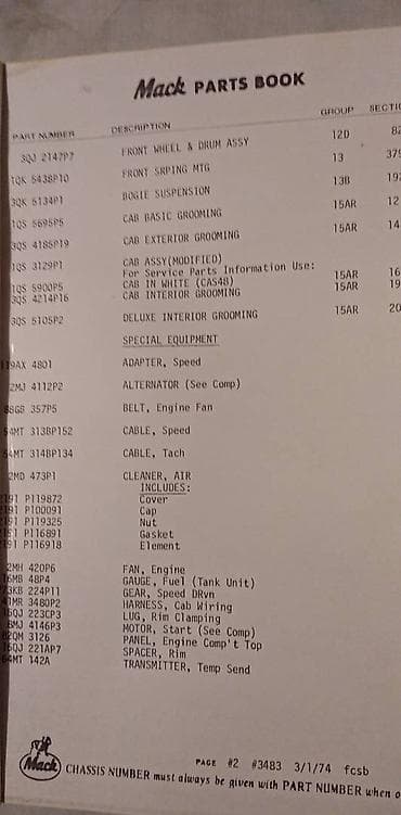 Knjiga: Katalog rezervnih delova za kamione Mack A4 format,oko 400 na lalafo.rs — 6 Knjiga: Katalog rezervnih delova za kamione Mack A4 format,oko 400 — 6
