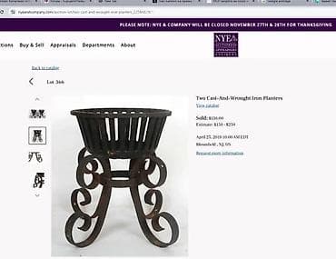 Kovane gvozdene postolje/korpa za cveće - Materijal: kovan gvožđe na lalafo.rs Kovane gvozdene postolje/korpa za cveće - Materijal: kovan gvožđe