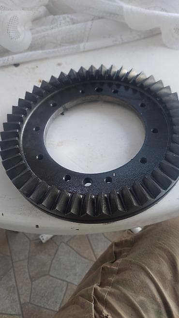 Tools & Equipment: Zubcanik pogona za geringhoff rota disc adapter 47 zuba za redukciju at lalafo.rs — 1 Tools & Equipment: Zubcanik pogona za geringhoff rota disc adapter 47 zuba za redukciju — 1