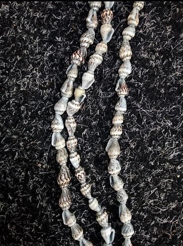 Necklaces: Ogrlica od sitnih bisercica u super stanju at lalafo.rs — 2 Necklaces: Ogrlica od sitnih bisercica u super stanju — 2