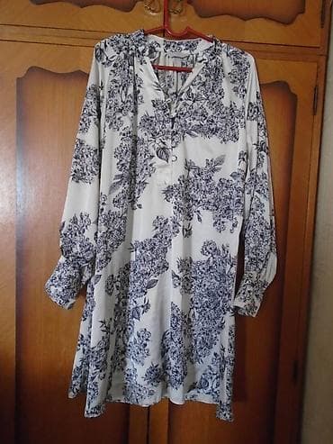 H&M haljina/tunika naznačene veličine S, model oversized, može i na lalafo.rs — 5 H&M haljina/tunika naznačene veličine S, model oversized, može i — 5