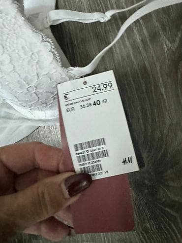 Bodies: Prelep nov sa etiketom H&M bodi, veličine 40/C 75/76 at lalafo.rs — 2 Bodies: Prelep nov sa etiketom H&M bodi, veličine 40/C 75/76 — 2