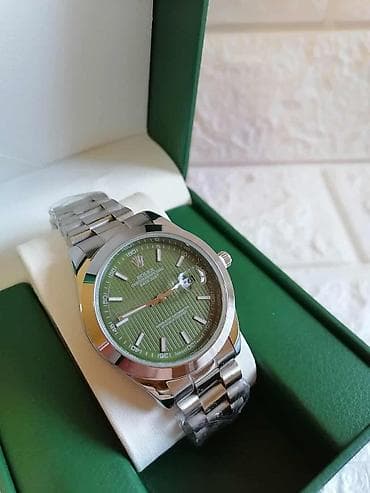 Cena:2900din (Samo sat)
3300din (Sat sa kutijom) na lalafo.rs — 6 Cena:2900din (Samo sat)
3300din (Sat sa kutijom) — 6