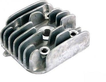 Glava cilindra za dvotaktni motor – aluminijumska, sa rebrima za at lalafo.rs Glava cilindra za dvotaktni motor – aluminijumska, sa rebrima za