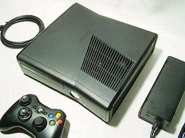 Xbox 360, korektno očuvana i potpuno ispravna (noviji model bez na lalafo.rs — 1 Xbox 360, korektno očuvana i potpuno ispravna (noviji model bez — 1
