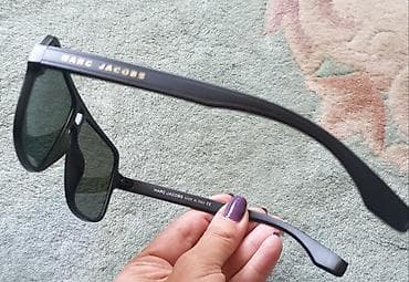 MARC JACOBS naočare za sunce. Crne, stakla su kao ogledalo na lalafo.rs — 5 MARC JACOBS naočare za sunce. Crne, stakla su kao ogledalo — 5