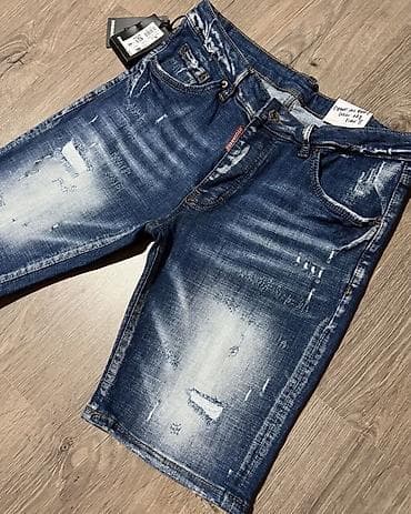 Sweaters: Britches and shorths Dsquared2, color - Blue at lalafo.rs — 2 Sweaters: Britches and shorths Dsquared2, color - Blue — 2