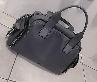 Nova tašna MARINA GALANTTI
IMA I DUŽI KAIŠ
SNIŽENJE at lalafo.rs — 2 Nova tašna MARINA GALANTTI
IMA I DUŽI KAIŠ
SNIŽENJE — 2