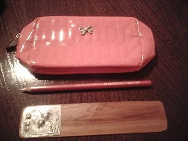 Set za pisanje i organizaciju: - Etui/peračnik u nežno roze boji sa na lalafo.rs — 1 Set za pisanje i organizaciju: - Etui/peračnik u nežno roze boji sa — 1