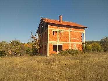 dve suknje po: Porodična kuća u izgradnji sa placem – lokacija: 42.488448, 21.926713 at lalafo.rs — 4 dve suknje po: Porodična kuća u izgradnji sa placem – lokacija: 42.488448, 21.926713 — 4