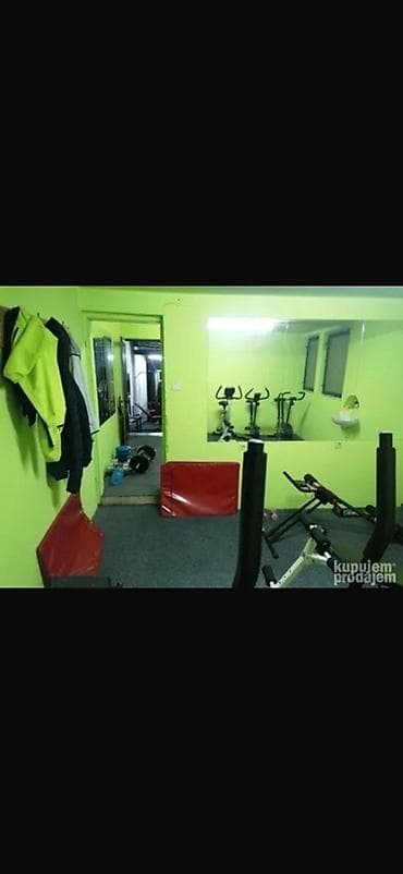 dve suknje po: Kompletna oprema za teretanu/fitnes studio - Više profesionalnih at lalafo.rs — 3 dve suknje po: Kompletna oprema za teretanu/fitnes studio - Više profesionalnih — 3
