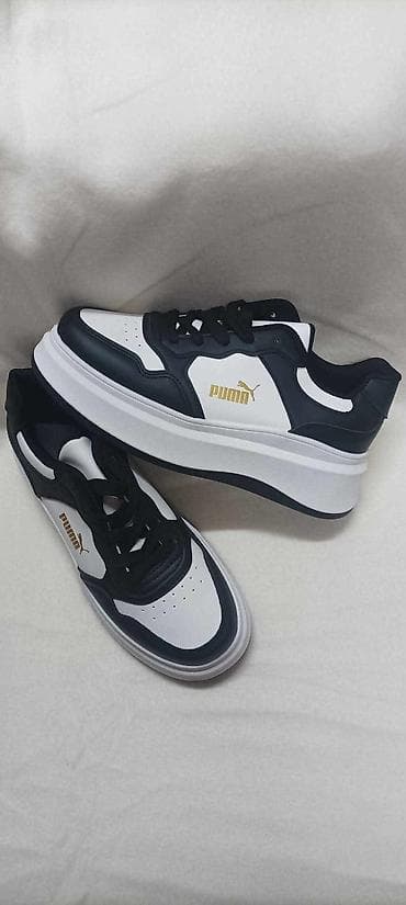 PUMA💥💥
36 do 41
AKCIJA📢 at lalafo.rs — 2 PUMA💥💥
36 do 41
AKCIJA📢 — 2