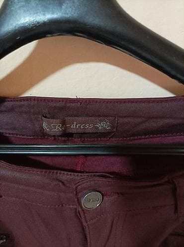 cista koza broj: Na prodaju bordo pantalone od eko kože, sa vidljivim znacima nošenja na lalafo.rs — 8 cista koza broj: Na prodaju bordo pantalone od eko kože, sa vidljivim znacima nošenja — 8