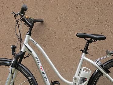 Bicycles for adults: Elektricni bicikl -FLYER WENGER 28"alu Elektricni bicikl malo at lalafo.rs — 5 Bicycles for adults: Elektricni bicikl -FLYER WENGER 28"alu Elektricni bicikl malo — 5