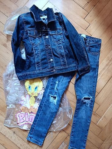 Za devojcicu 4g
Tweety kabanica, Esprit texas jaknica i farmerke na lalafo.rs — 2 Za devojcicu 4g
Tweety kabanica, Esprit texas jaknica i farmerke — 2