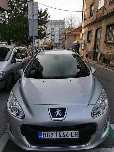 Peugeot 308. Redovno održavan.
✨ Višak vozilo na lalafo.rs Peugeot 308. Redovno održavan.
✨ Višak vozilo