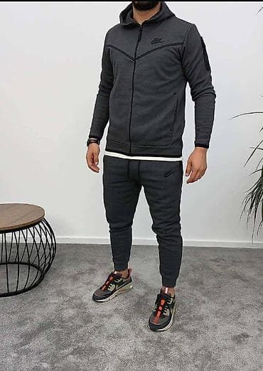 karirana trenerka: M - 2XL
3.700 din
Bruseni pamuk materijal na lalafo.rs — 7 karirana trenerka: M - 2XL
3.700 din
Bruseni pamuk materijal — 7