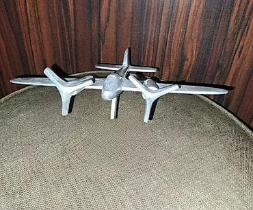 Antiques: Retro, stoni, mesingani avion u dobrom stanju. Visina 11,5cm sirina at lalafo.rs — 2 Antiques: Retro, stoni, mesingani avion u dobrom stanju. Visina 11,5cm sirina — 2