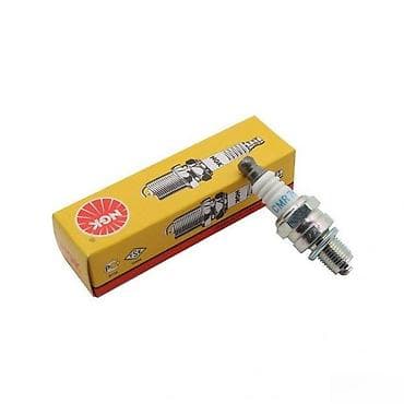 Garden furniture: NGK svećica za motorne uređaje - Model: NGK CMR7H (vidljivo označenje at lalafo.rs — 1 Garden furniture: NGK svećica za motorne uređaje - Model: NGK CMR7H (vidljivo označenje — 1