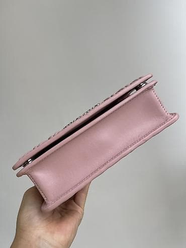 Miu Miu ženska torba preko ramena - Model: klasična flap torba sa na lalafo.rs — 5 Miu Miu ženska torba preko ramena - Model: klasična flap torba sa — 5