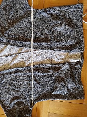 Kardigan H&M veličina M, ali je veci. Poluobim grudi 66 na lalafo.rs — 5 Kardigan H&M veličina M, ali je veci. Poluobim grudi 66 — 5